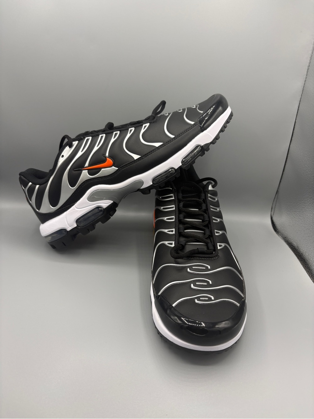Nike Air Max Plus Golf Black Metallic Spikeless FZ4150-002 Mens Size 12 New